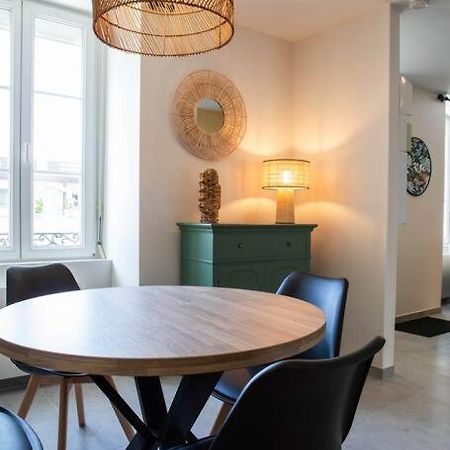 Appartement Cosy Pres Du Centre Ville Château-Gontier エクステリア 写真